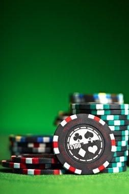 superwin303 app showing live roulette table with multiple camera angles